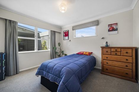 Photo of property in 54 Tremaine Avenue, Two Mile Bay, Taupo, 3330