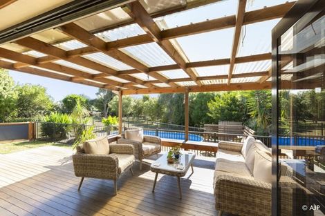 Photo of property in 42 Park Road, Waiuku, 2683