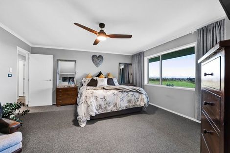 Photo of property in 51 Wilson Road, Urenui, 4375