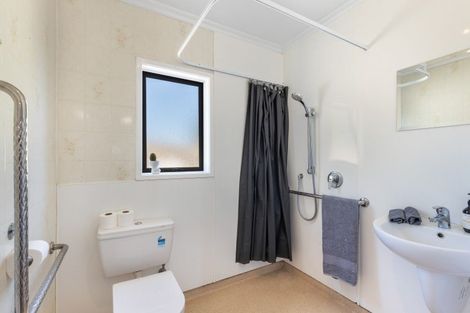 Photo of property in 5 Ihaia Street, Waitara, 4320