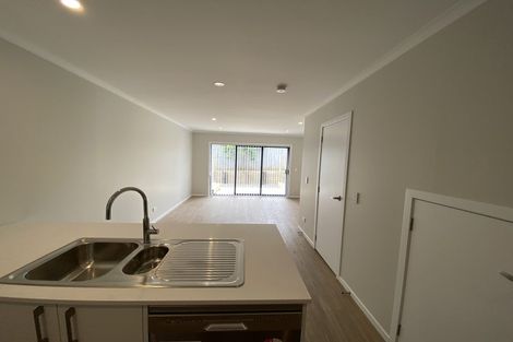 Photo of property in 23/125b Metcalfe Road, Ranui, Auckland, 0612