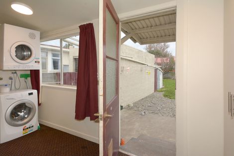 Photo of property in 202 Bay View Road, South Dunedin, Dunedin, 9012