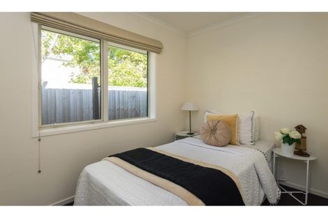 Photo of property in 32 Edgeware Road, St Albans, Christchurch, 8014