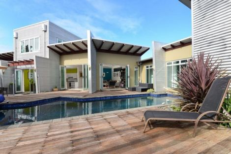 Photo of property in 56 Saint James Drive, Huntington, Hamilton, 3210