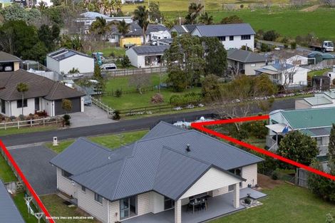 Photo of property in 9 Mylindas Road, Whakatiwai, Miranda, 2473