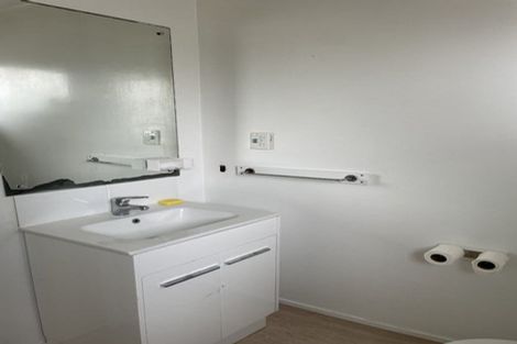 Photo of property in 5 Julian Place, Otara, Auckland, 2023