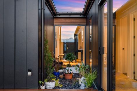 Photo of property in 6 Boag Place, Halswell, Christchurch, 8025