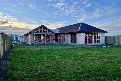 Photo of property in 16 Kite Street, Rolleston, 7614