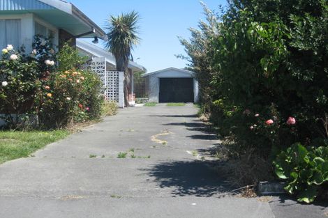 Photo of property in 2/24 Wharenui Road, Upper Riccarton, Christchurch, 8041