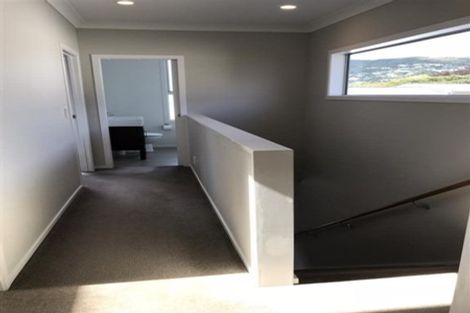 Photo of property in 46b Parkvale Road, Karori, Wellington, 6012