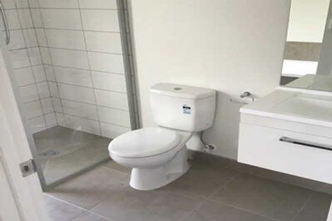 Photo of property in 13 Parton Road, Pukekohe, 2120