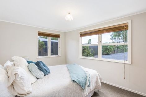 Photo of property in 10 Castleton Street, Birkdale, Auckland, 0626