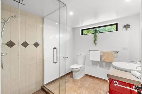 Photo of property in 143 Straven Road, Fendalton, Christchurch, 8014