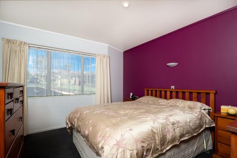 Photo of property in 29 Jubaea Place, Henderson, Auckland, 0610