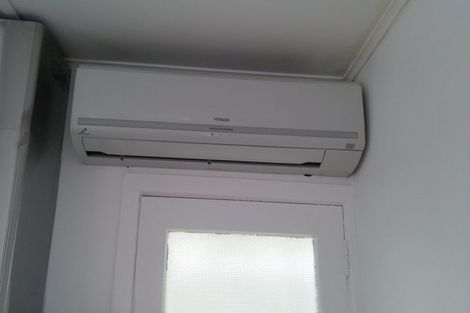 Photo of property in 13 Barclay Street, Newlands, Wellington, 6037
