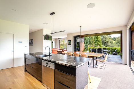 Photo of property in 80a Henwood Road, Paraite, New Plymouth, 4372