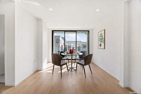 Photo of property in 41 Waihou Crescent, Albany Heights, Auckland, 0632