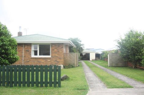 Photo of property in 15 Puriri Avenue, Te Puke, 3119