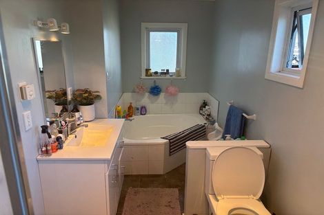 Photo of property in 13 Tapsell Road, Fairy Springs, Rotorua, 3015
