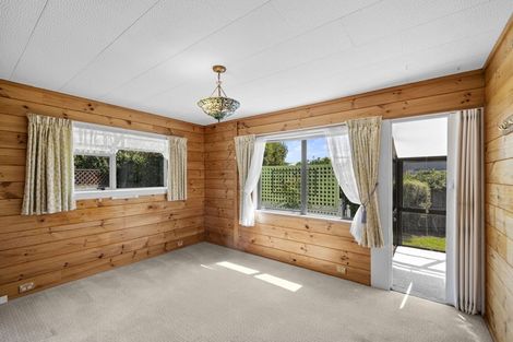 Photo of property in 16 Gilbert Street, Amberley, 7410