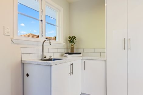 Photo of property in 37 Bentley Street, Russley, Christchurch, 8042