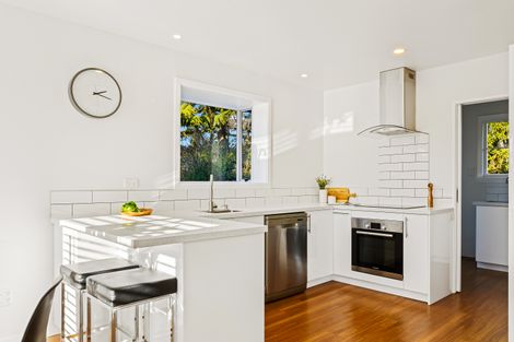 Photo of property in 37 Bentley Street, Russley, Christchurch, 8042