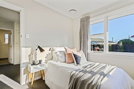 Photo of property in 37 Bentley Street, Russley, Christchurch, 8042