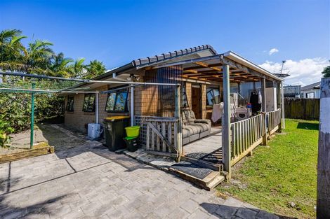 Photo of property in 9 Malvina Place, Bucklands Beach, Auckland, 2014