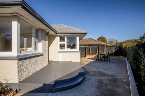 Photo of property in 37 Bentley Street, Russley, Christchurch, 8042