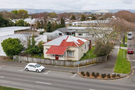 Photo of property in 1 Ranfurly Street, Palmerston North, 4410