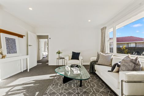 Photo of property in 37 Bentley Street, Russley, Christchurch, 8042