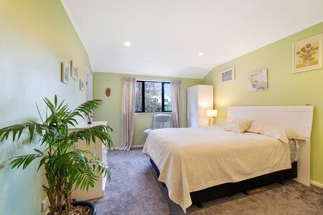 Photo of property in 45 Holmes Drive South, Massey, Auckland, 0614