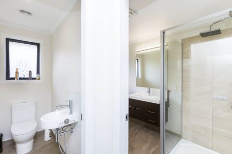 Photo of property in 16 Kerrigan Crescent, Wallaceville, Upper Hutt, 5018