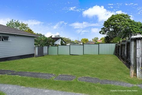 Photo of property in 6 Karina Place, Glen Eden, Auckland, 0602