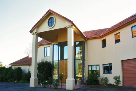 Photo of property in 2817 West Coast Road, Kirwee, Darfield, 7571