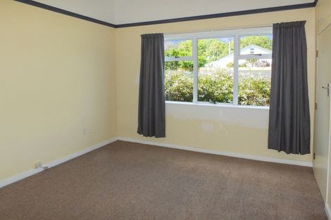 Photo of property in 67 Avenue Road, Foxton, 4814