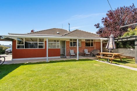 Photo of property in 72 Shearman Street, Waimate, 7924
