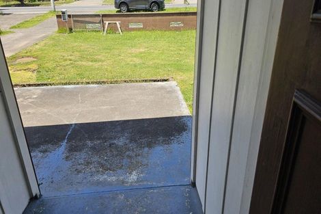 Photo of property in 525 Massey Road, Mangere, Auckland, 2022