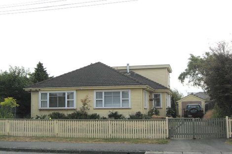 Photo of property in 207 Weston Road, St Albans, Christchurch, 8052