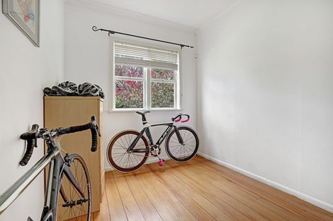 Photo of property in 49 Hamilton Road, Cambridge, 3434