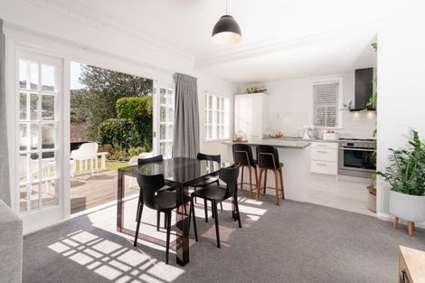 Photo of property in 374 Karori Road, Karori, Wellington, 6012