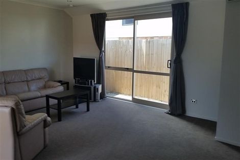 Photo of property in 114u5 Old Farm Road, Hamilton East, Hamilton, 3216