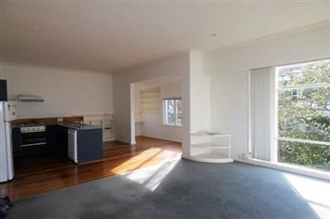 Photo of property in 2 Easdale Street, Kelburn, Wellington, 6012