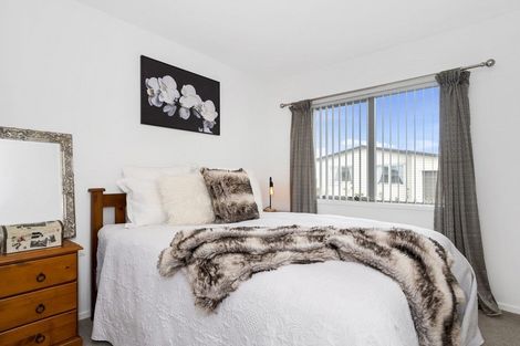 Photo of property in 315/11 Kamahi Crescent, Papamoa Beach, Papamoa, 3118