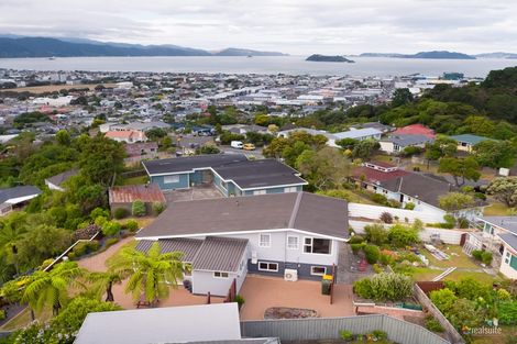 Photo of property in 44 Dowse Drive, Maungaraki, Lower Hutt, 5010