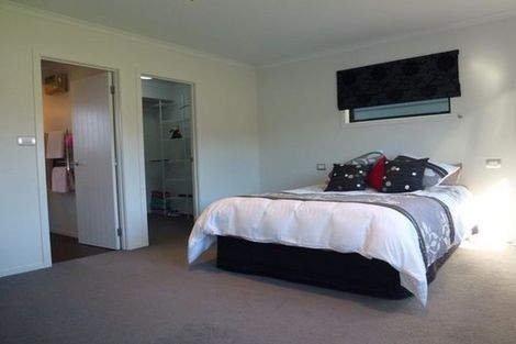 Photo of property in 6 Briar Crescent, Alexandra, 9320