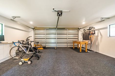 Photo of property in 77 Joseph Banks Drive, Whitby, Porirua, 5024