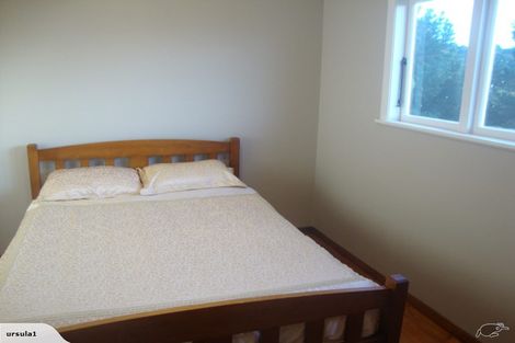 Photo of property in 76- 78 Sievers Grove, Cannons Creek, Porirua, 5024