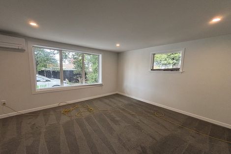 Photo of property in 34 Curletts Road, Sockburn, Christchurch, 8042