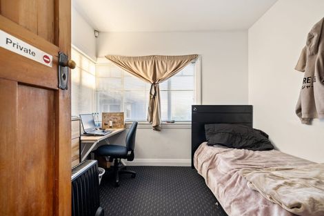 Photo of property in 162 Clarence Street, Riccarton, Christchurch, 8011